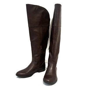 Women's  Round Toe Tall Brown Boots with Faux leather finish size 8